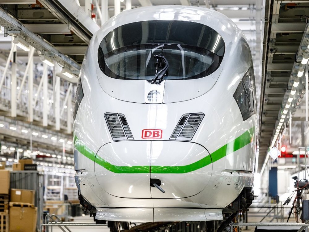 DB Opens its First Carbon-Neutral Depot for ICE Trains in Cologne